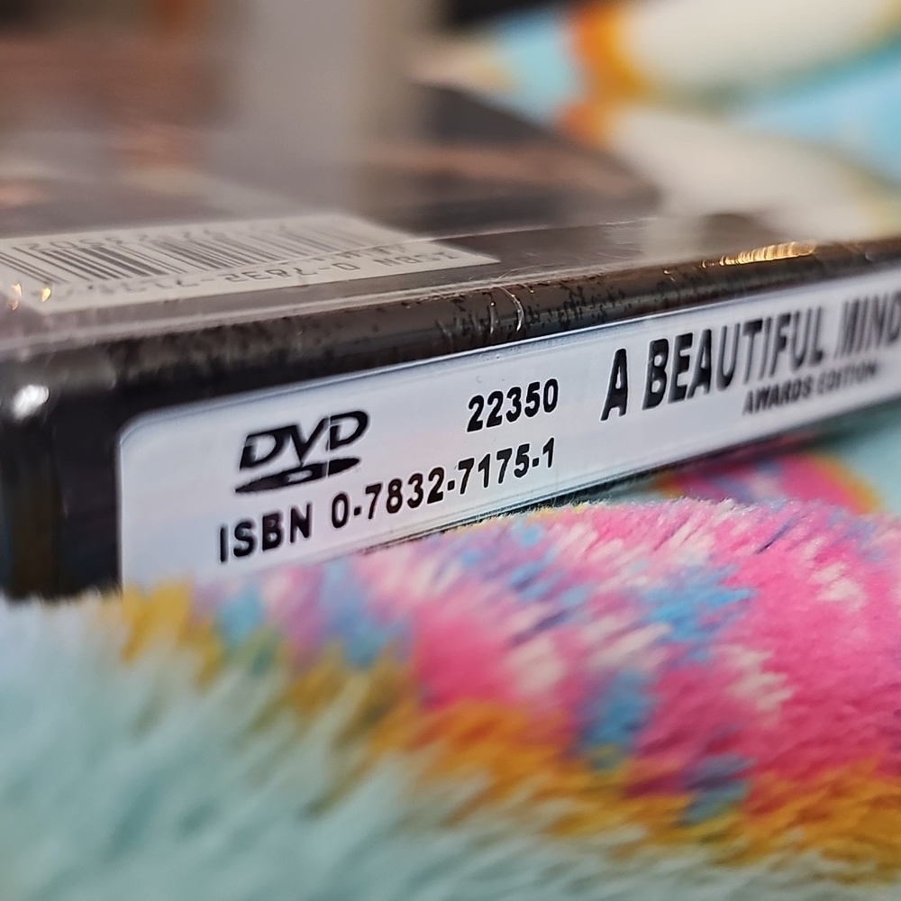 A Beautiful Mind DVD. 2 Disc Special Features. New In The Packaging. - Picture 4 of 4